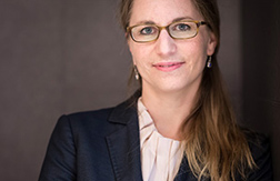 Webinar mit mit Frau Dr. Schmidt über Mundgesundheit und wie Colgate dazu beiträgt